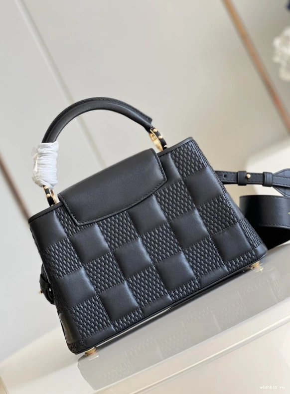 WIS LOUIS VUITTON CAPUCINES BB 0301